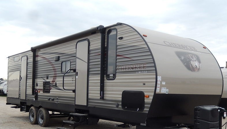 2018 Forest River Cherokee Bunk House 34