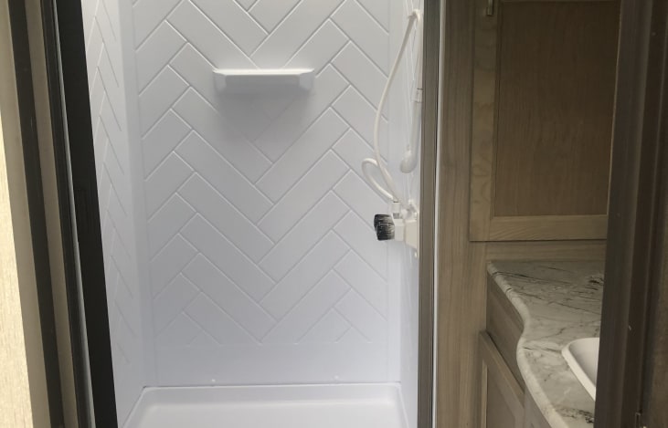 2020 Coachman Freedom Express 38