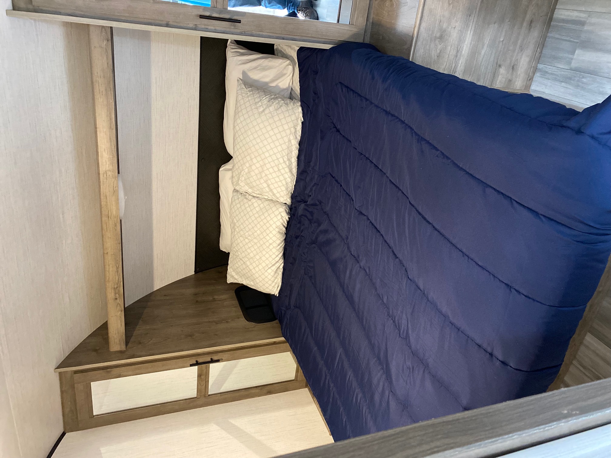 2021 Heartland Pioneer 33